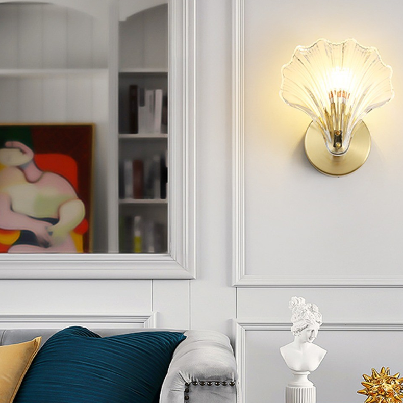 Seashell Aurora Sconce