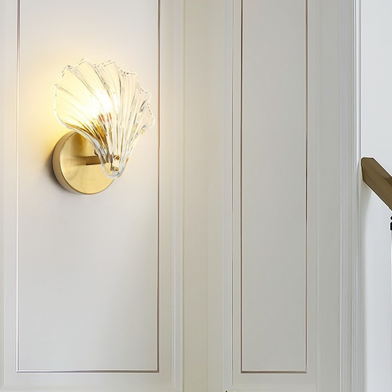 Seashell Aurora Sconce