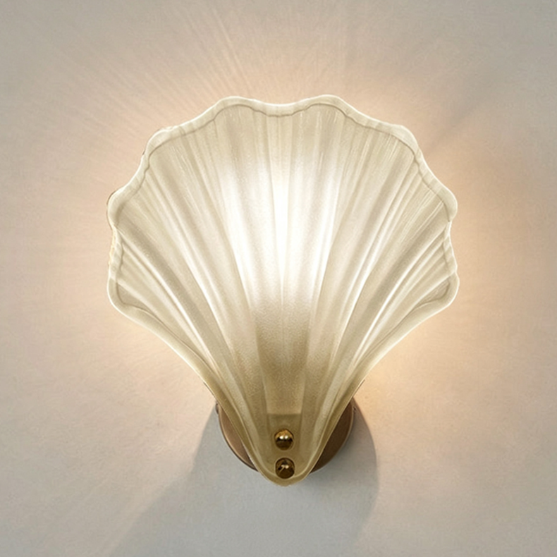 Seashell Aurora Sconce