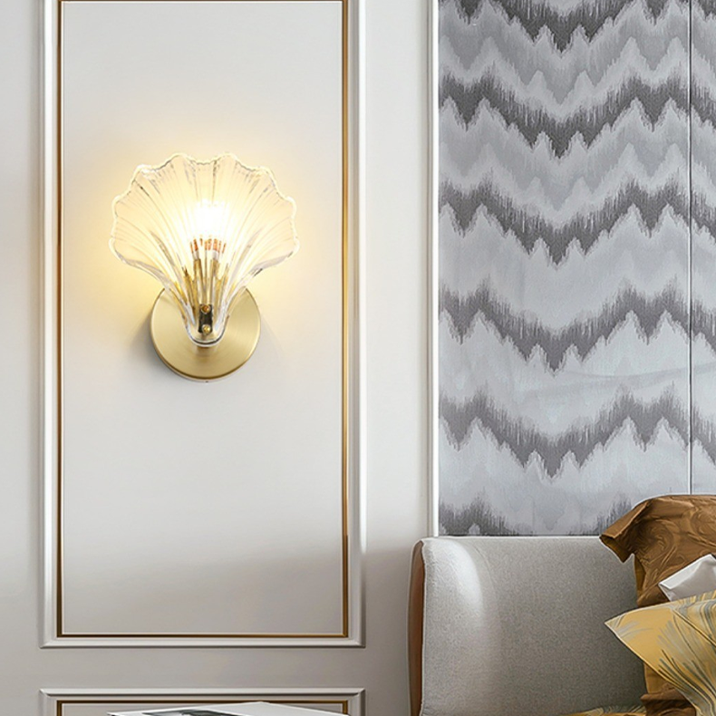 Seashell Aurora Sconce