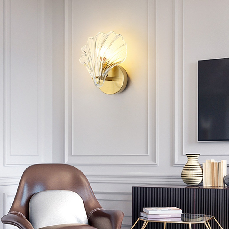 Seashell Aurora Sconce
