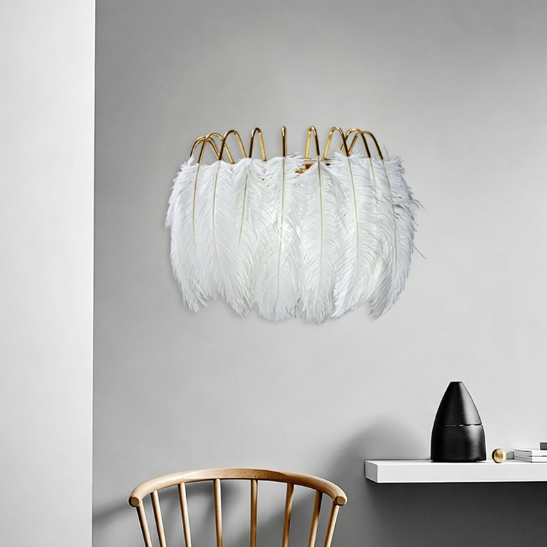 Lira PlumeDazzling Dreamy Crystal Wall Lamp