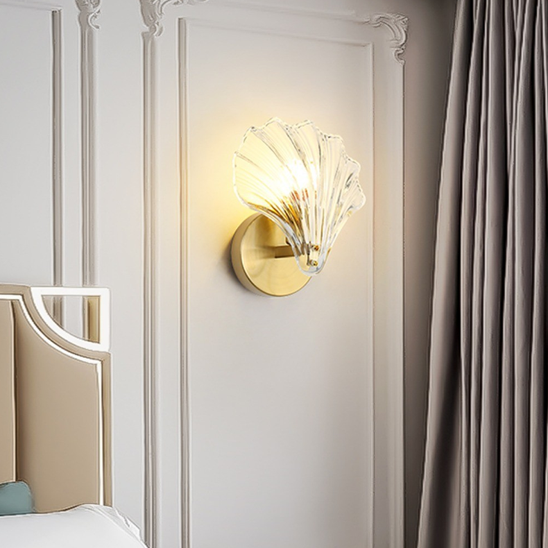 Seashell Aurora Sconce