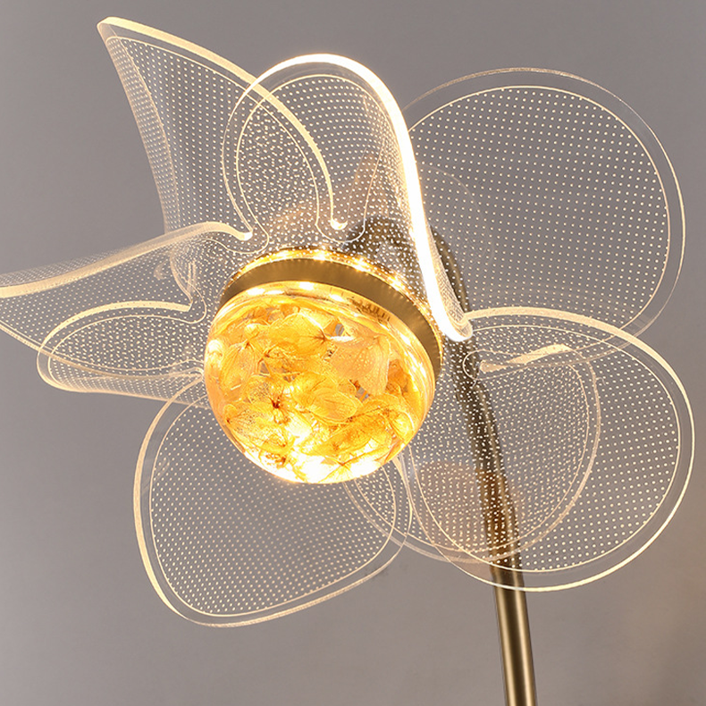 Floral-style bedside wall lamp